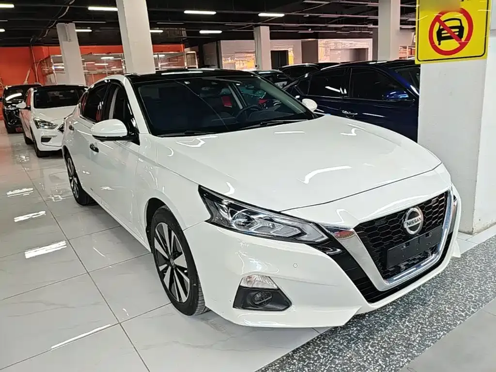 Nissan Teana — фото 3