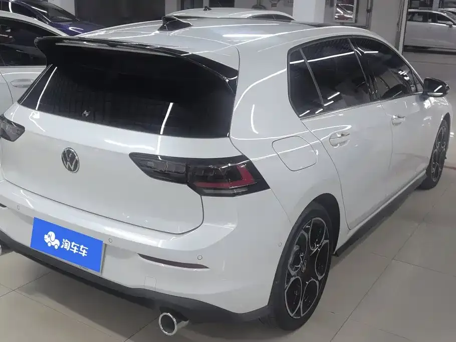 Volkswagen Golf GTI — фото 9