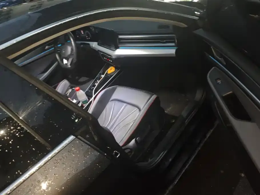 Volkswagen Lamando — фото 10