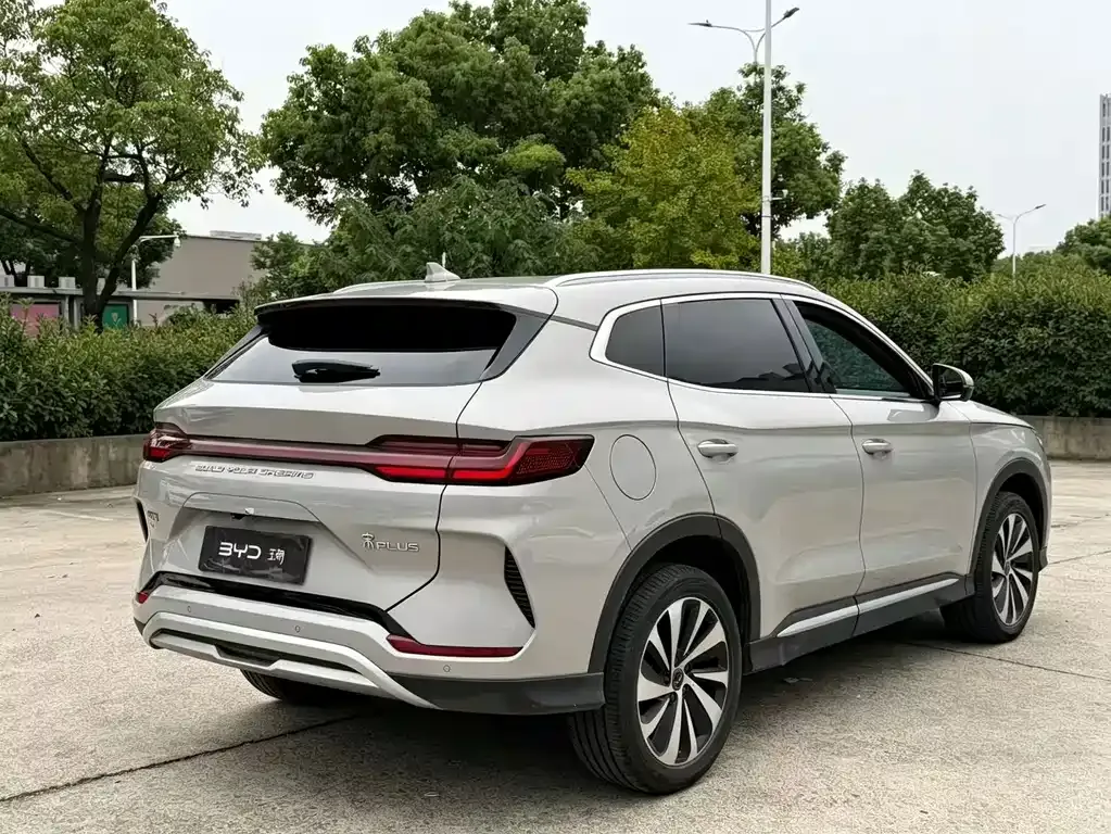 BYD PLUS New Energy — фото 6