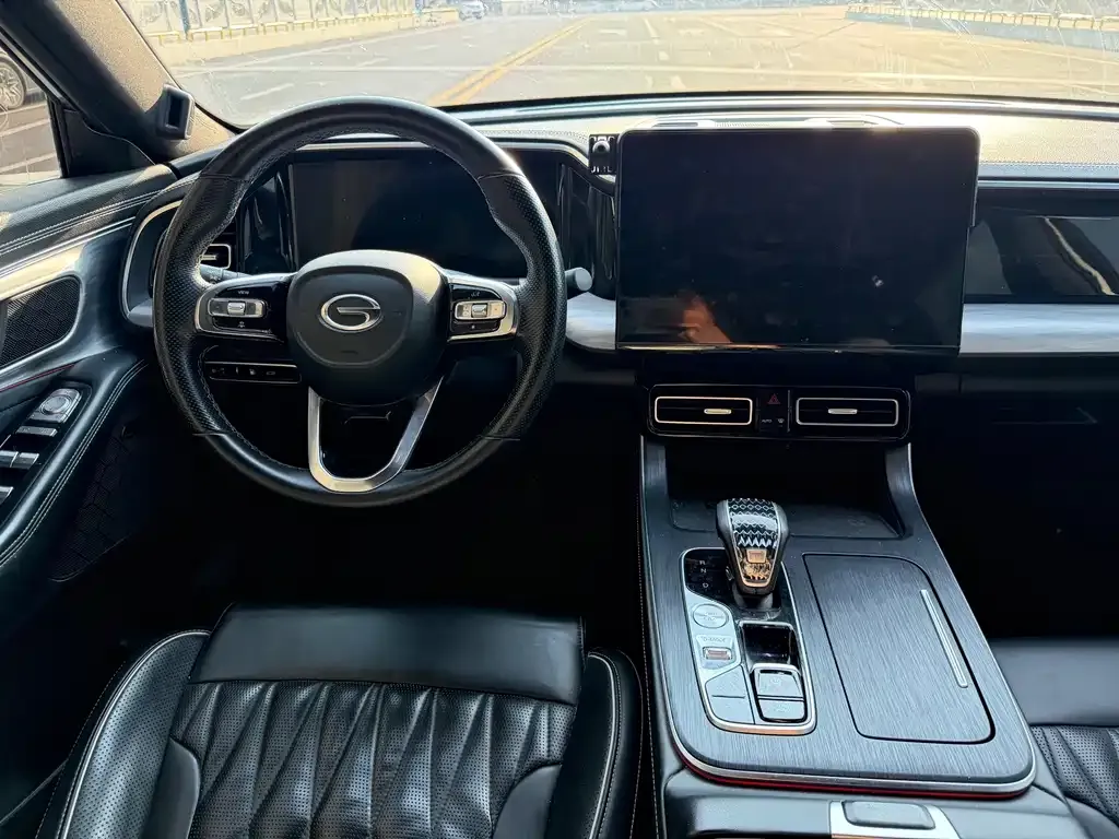 GAC Motor Trumpchi GS8 — фото 8