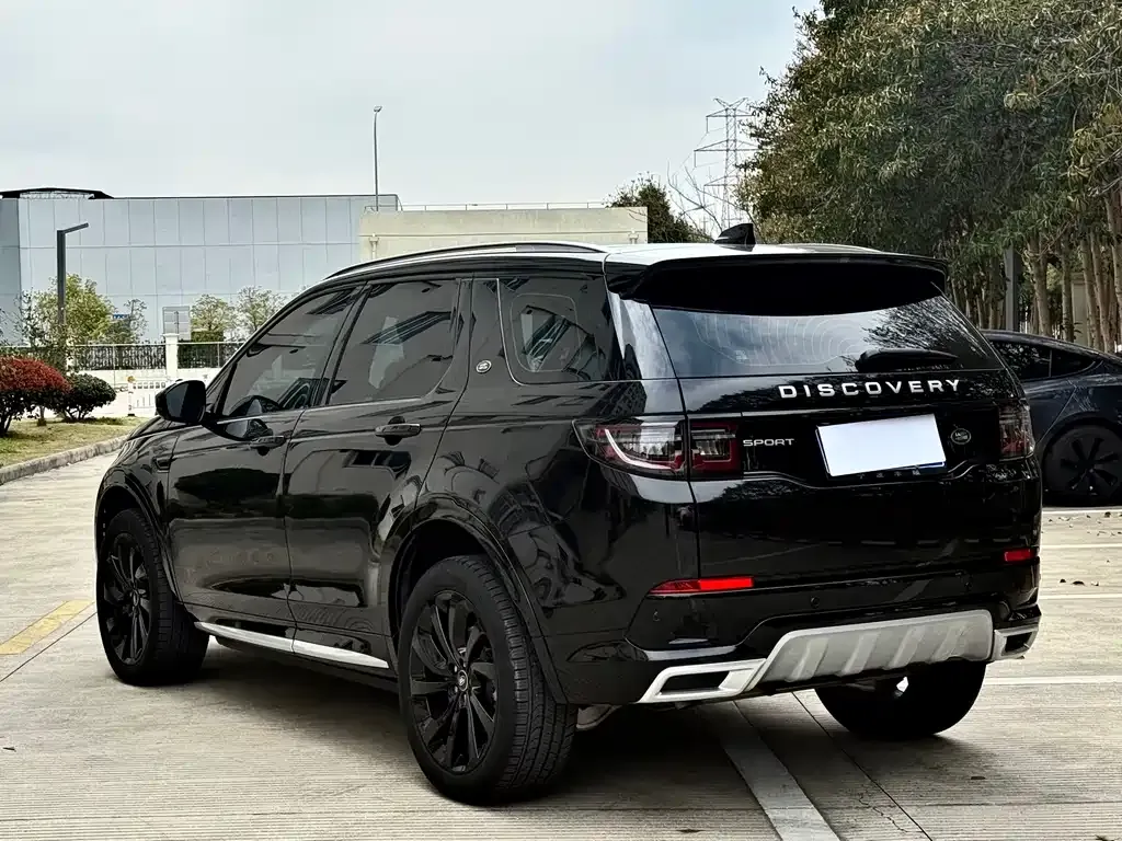 Land Rover Discovery Sport — фото 4