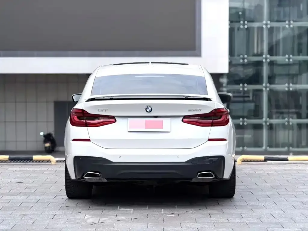 BMW 6 Series GT — фото 10