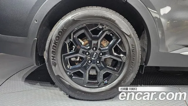 Kia Sorento — фото 7