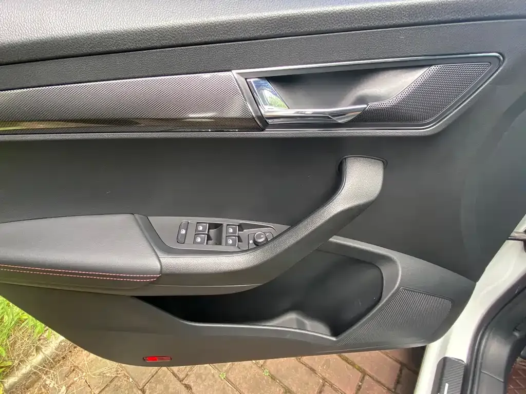 Skoda Karoq — фото 4