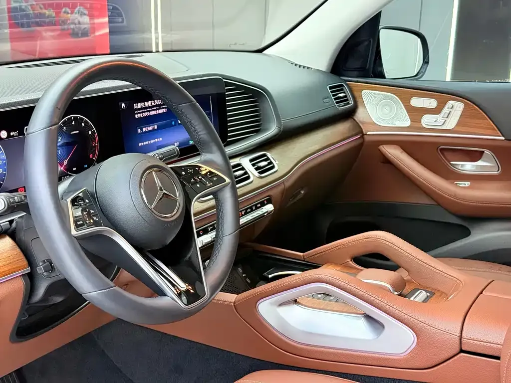 Mercedes-Benz GLE (Import) — фото 9