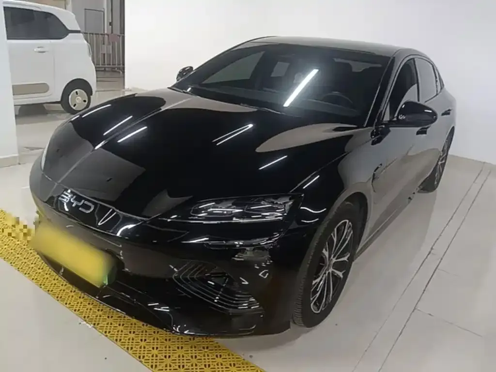 BYD Seal — фото 2