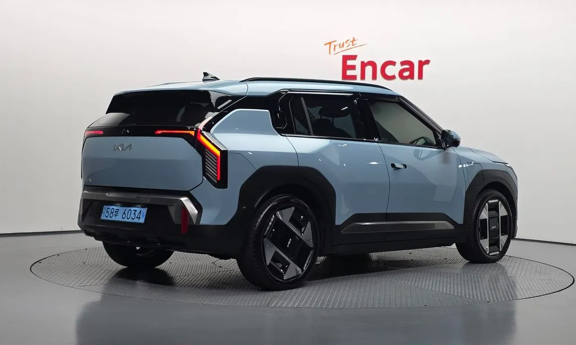 Kia EV3 — фото 2