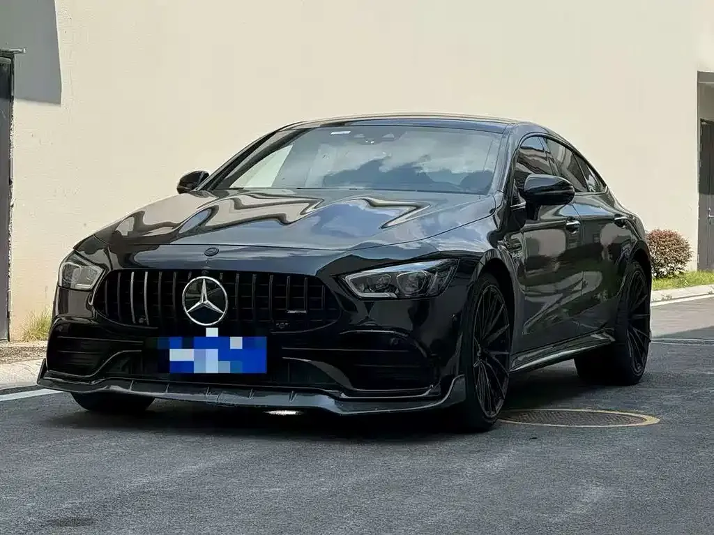 Mercedes-Benz AMG GT — фото 1