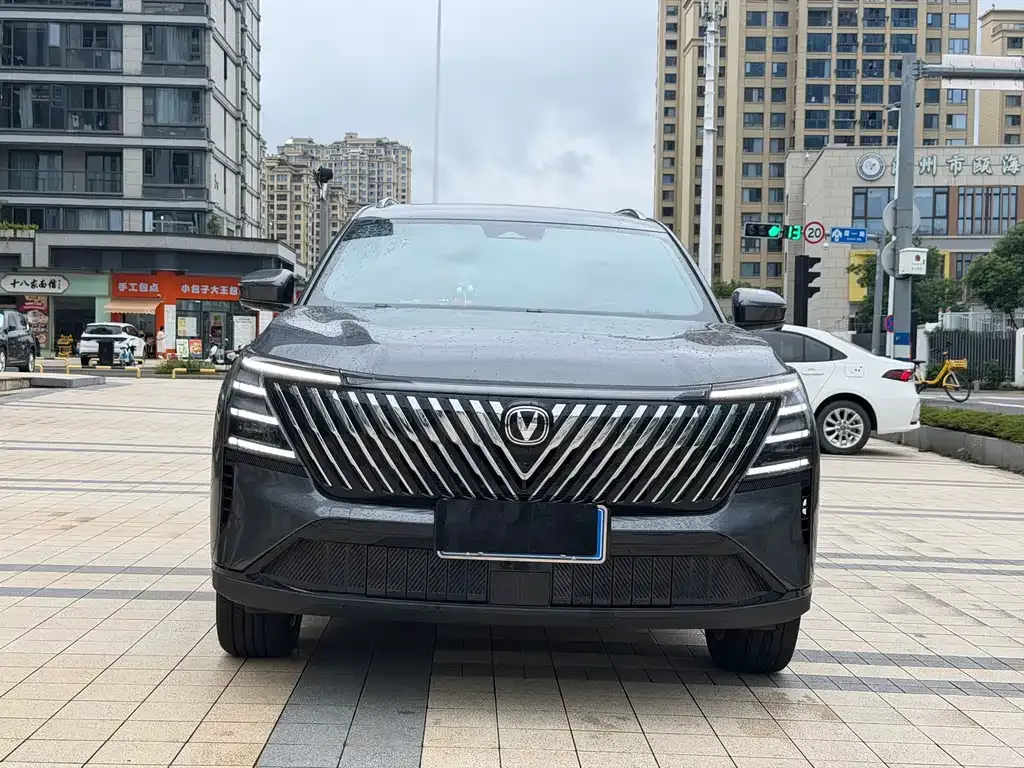 Changan CS75 PLUS — фото 7