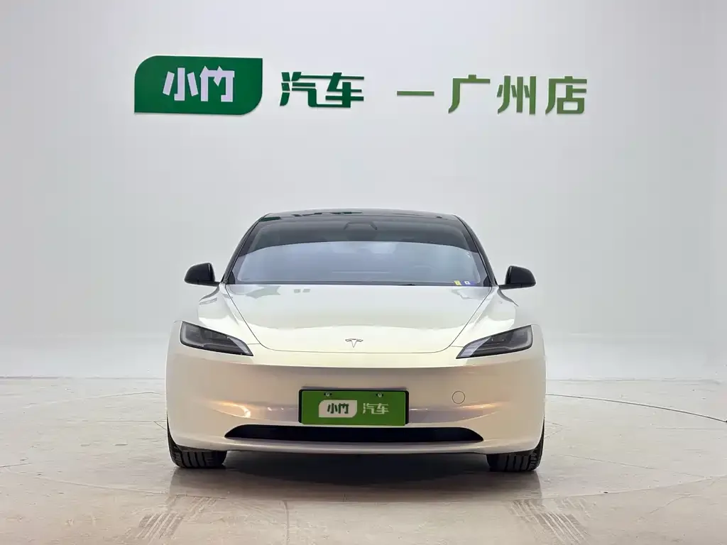 Tesla Model 3 — фото 4
