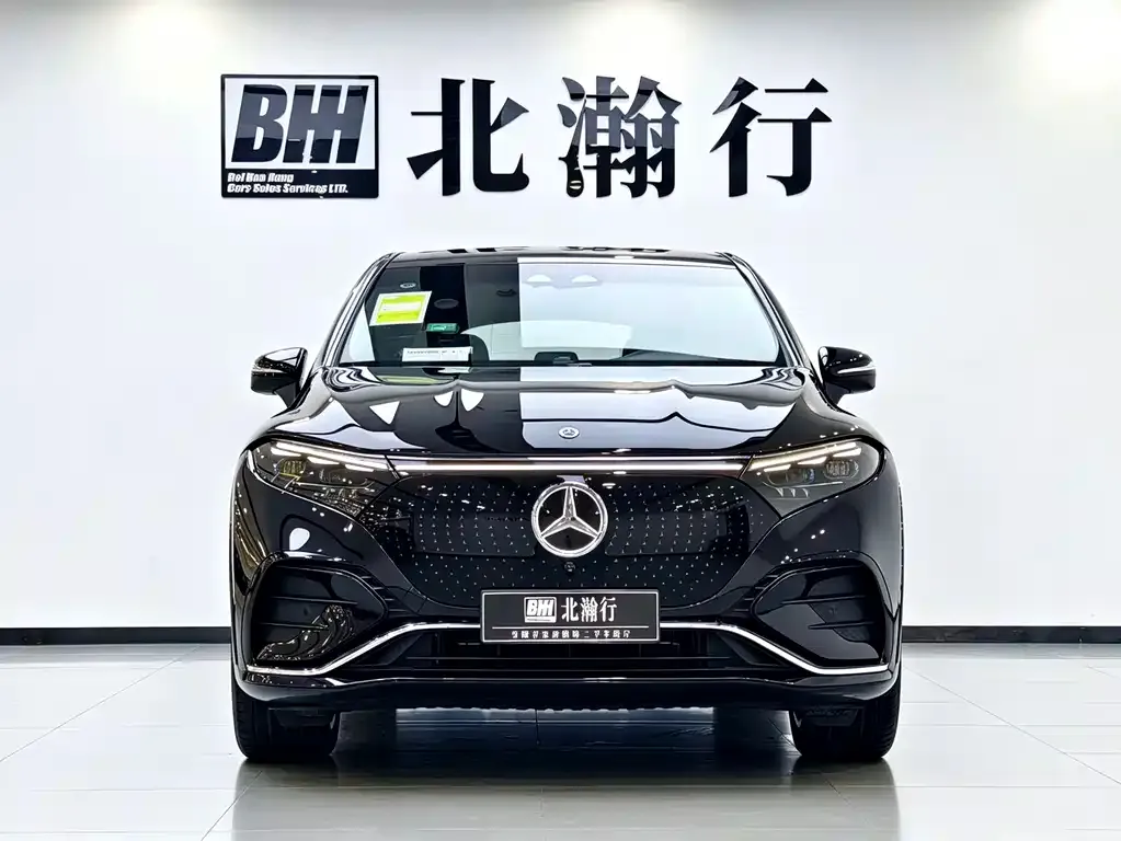 Mercedes-Benz EQS SUV — фото 7