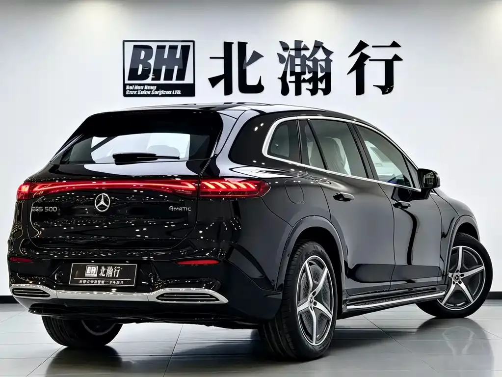 Mercedes-Benz EQS SUV — фото 3