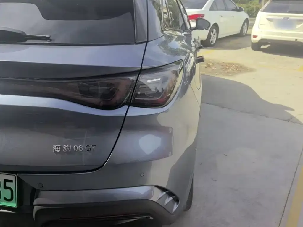 BYD Seal 06GT — фото 7