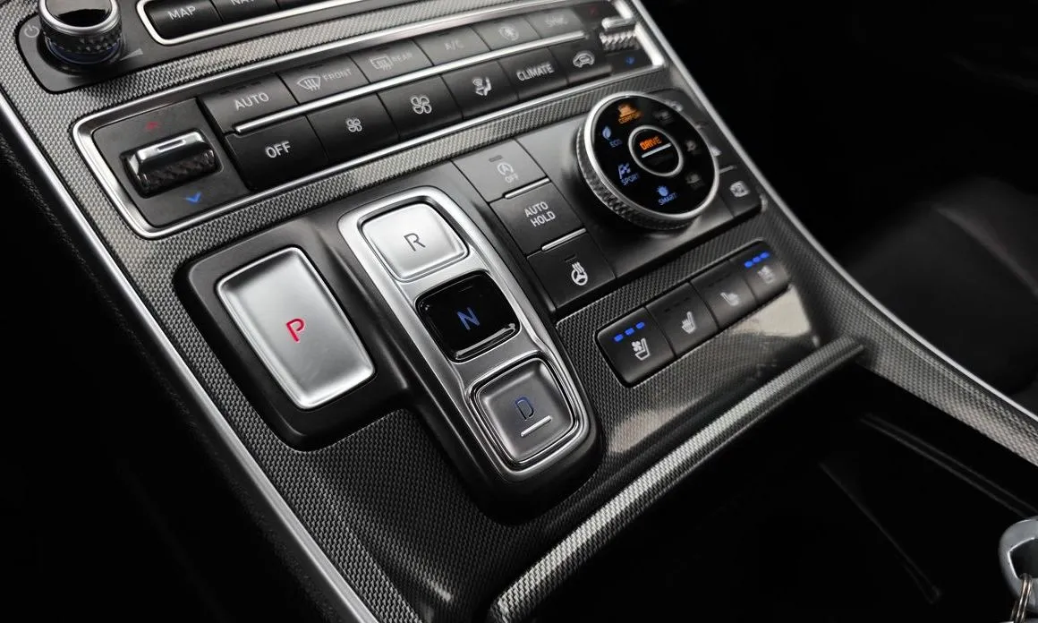 Hyundai Santafe — фото 9