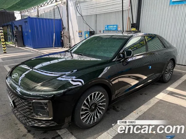 Hyundai Grandeur — фото 1