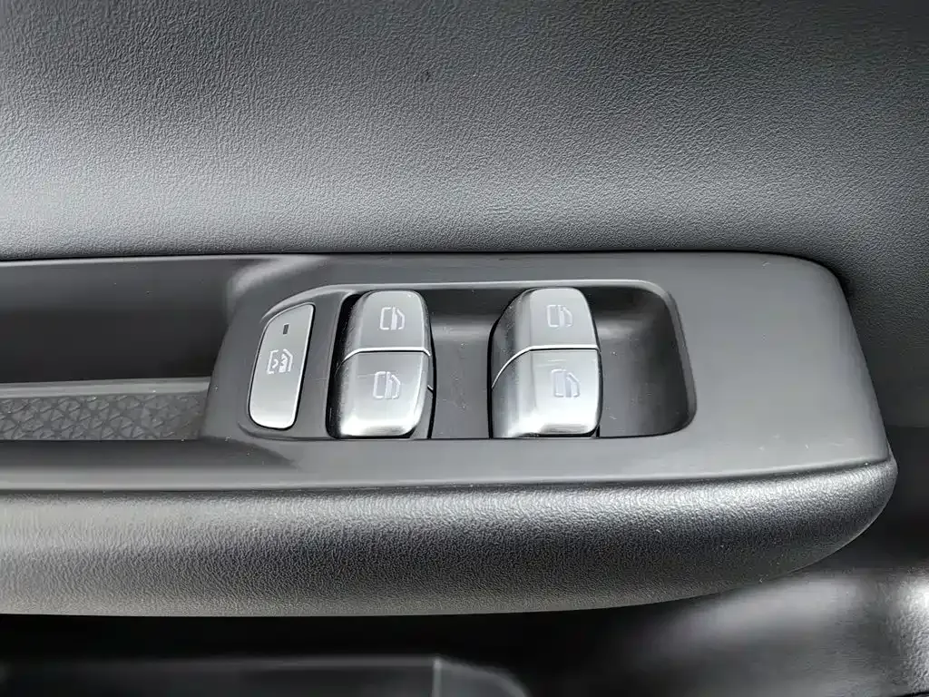 Chery Tiggo 8 PLUS — фото 7