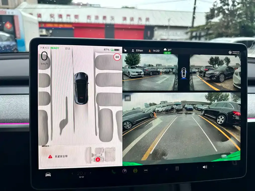 Tesla Model Y — фото 3
