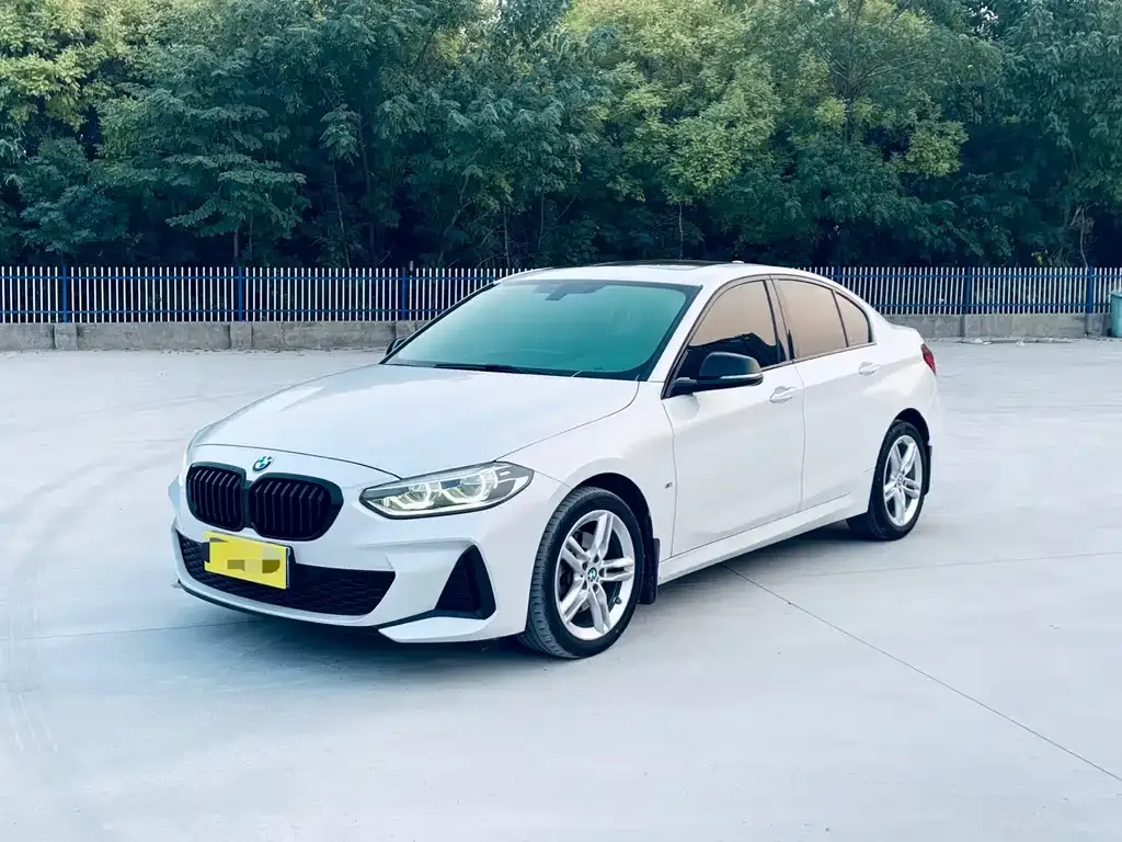 BMW 1 Series — фото 1