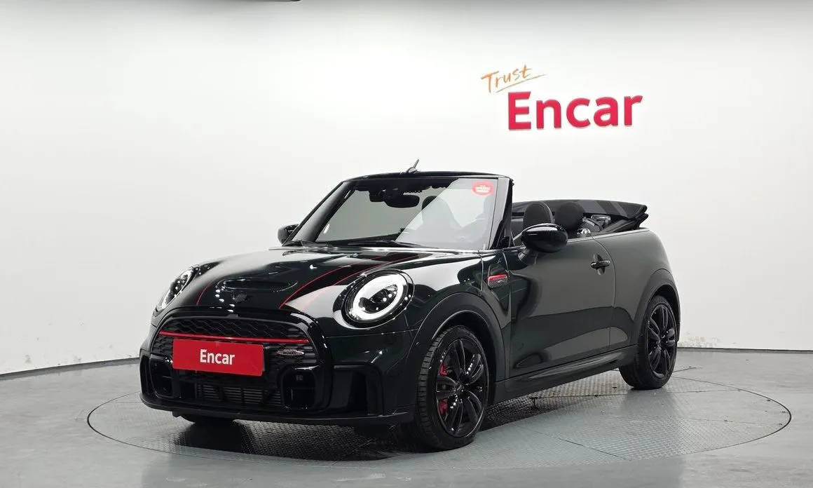 Mini Cooper Convertible — фото 1