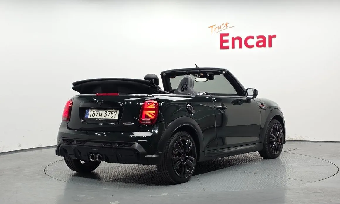 Mini Cooper Convertible — фото 3