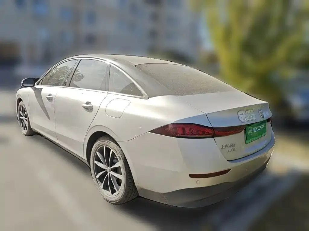 Roewe D7 — фото 4