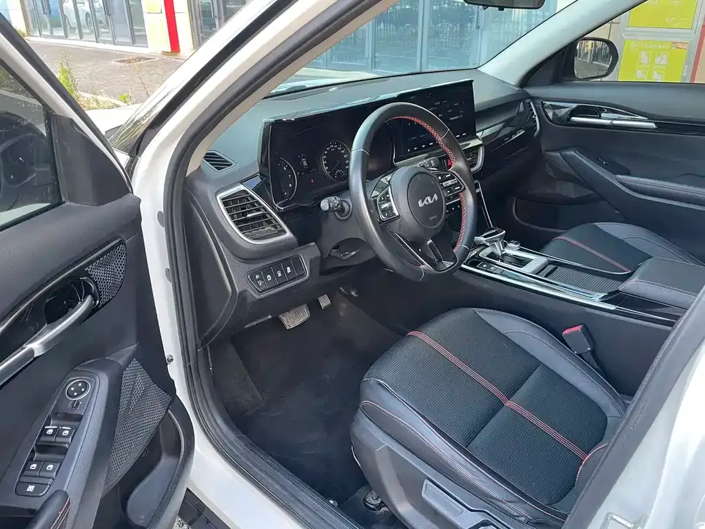 Kia KX3 — фото 2