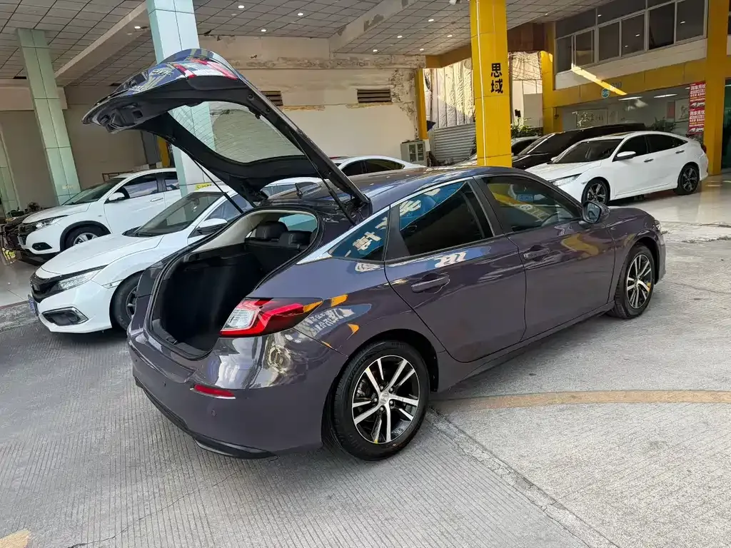 Honda Civic — фото 6