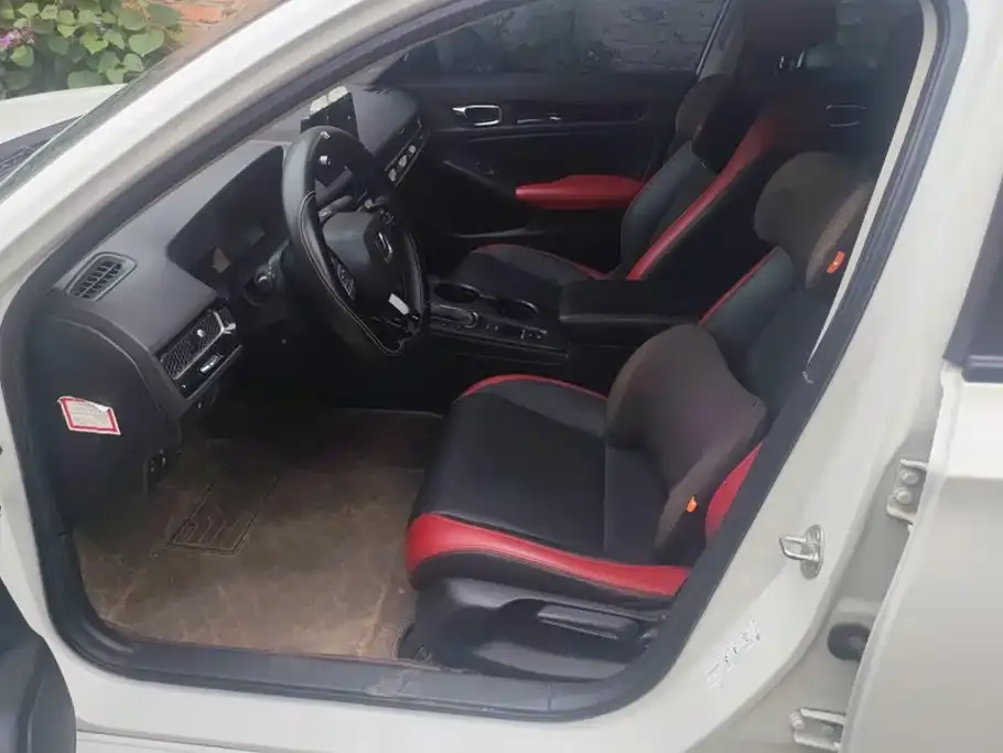 Honda Civic — фото 10