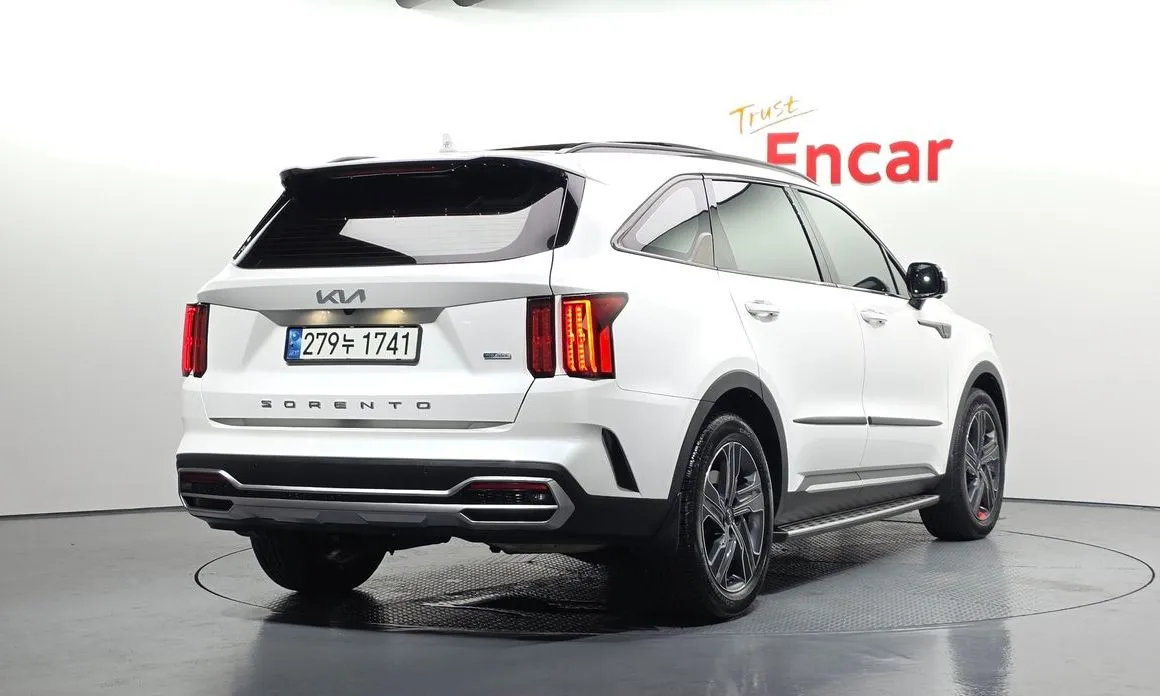 Kia Sorento — фото 4