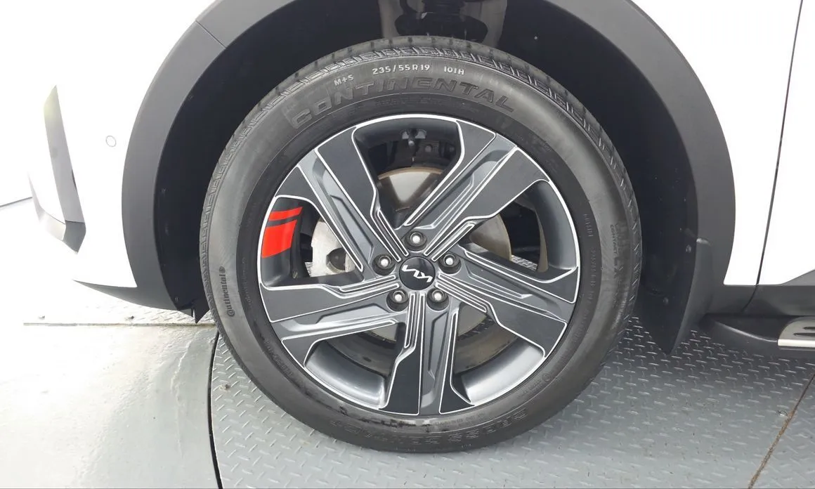 Kia Sorento — фото 3