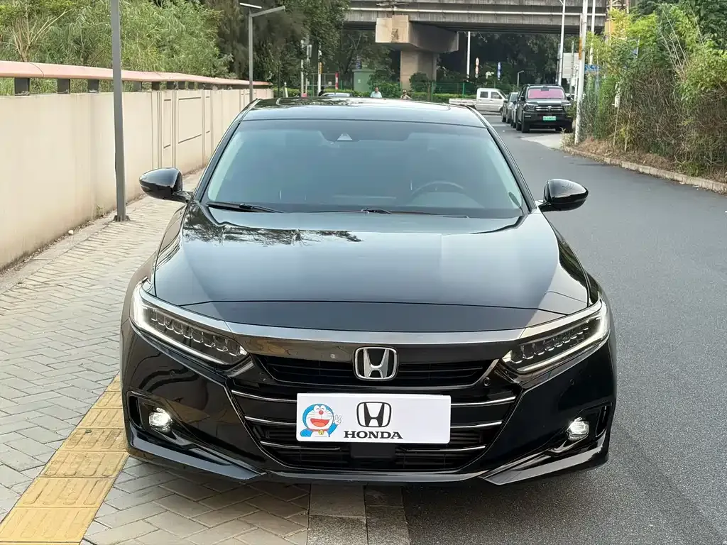 Honda Accord — фото 2