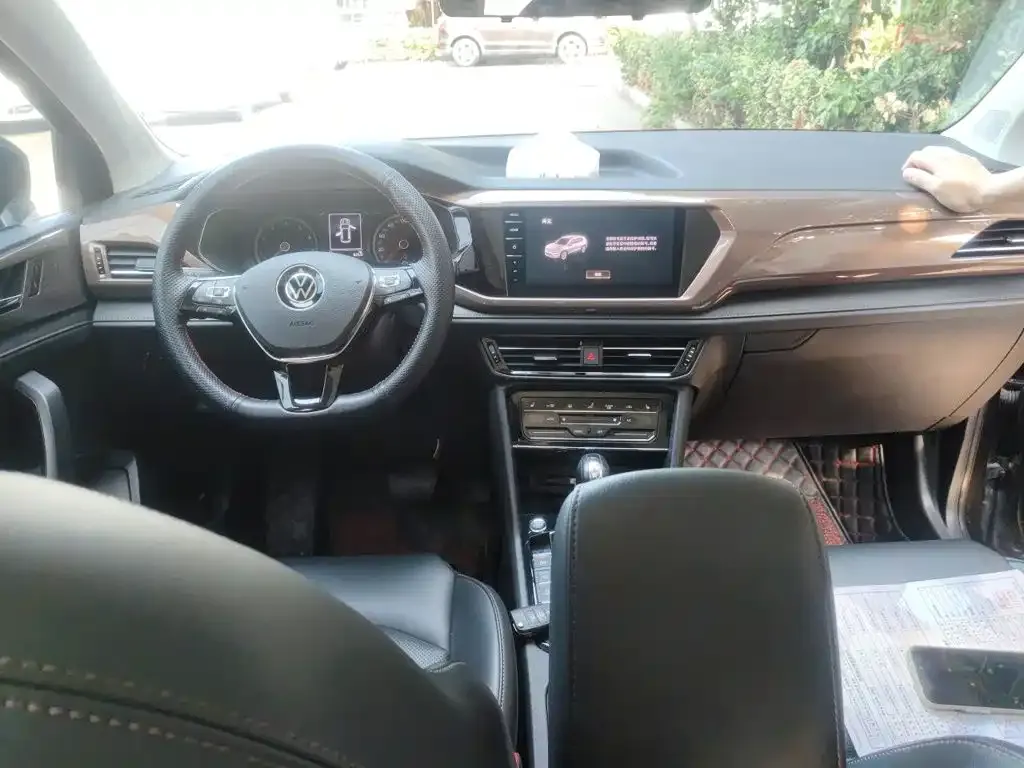 Volkswagen Tharu — фото 7