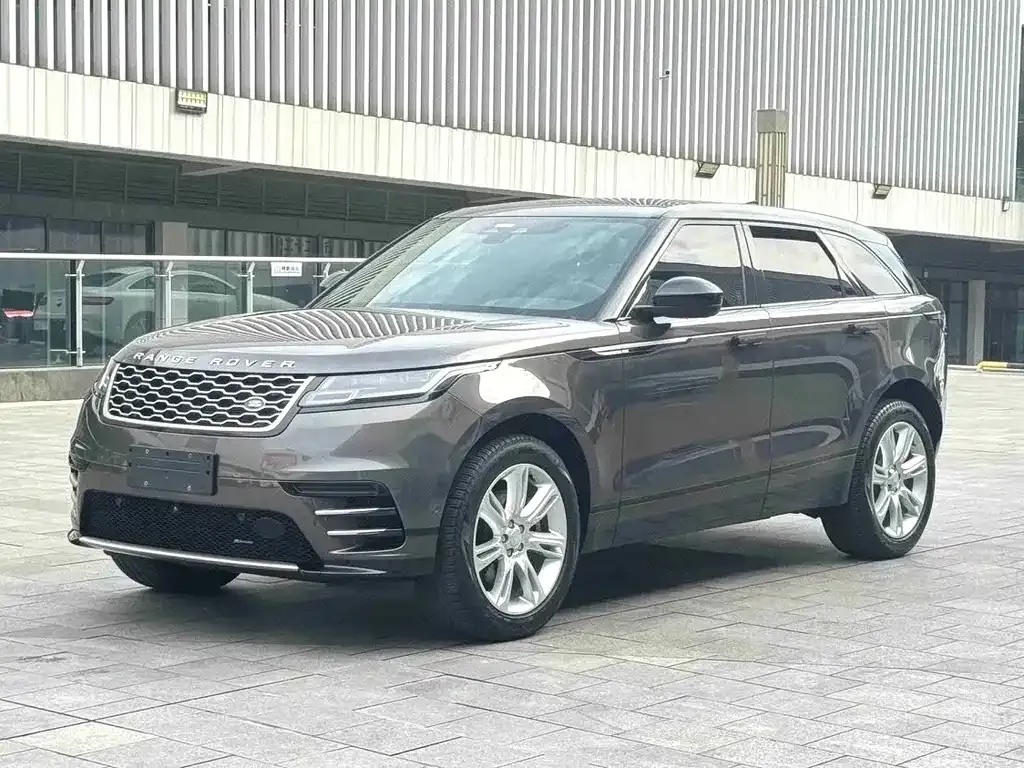 Land Rover Velar — фото 1