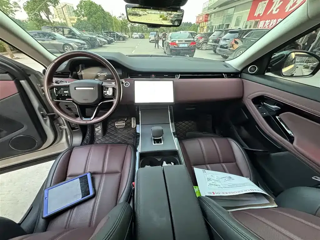 Land Rover Evoque — фото 7
