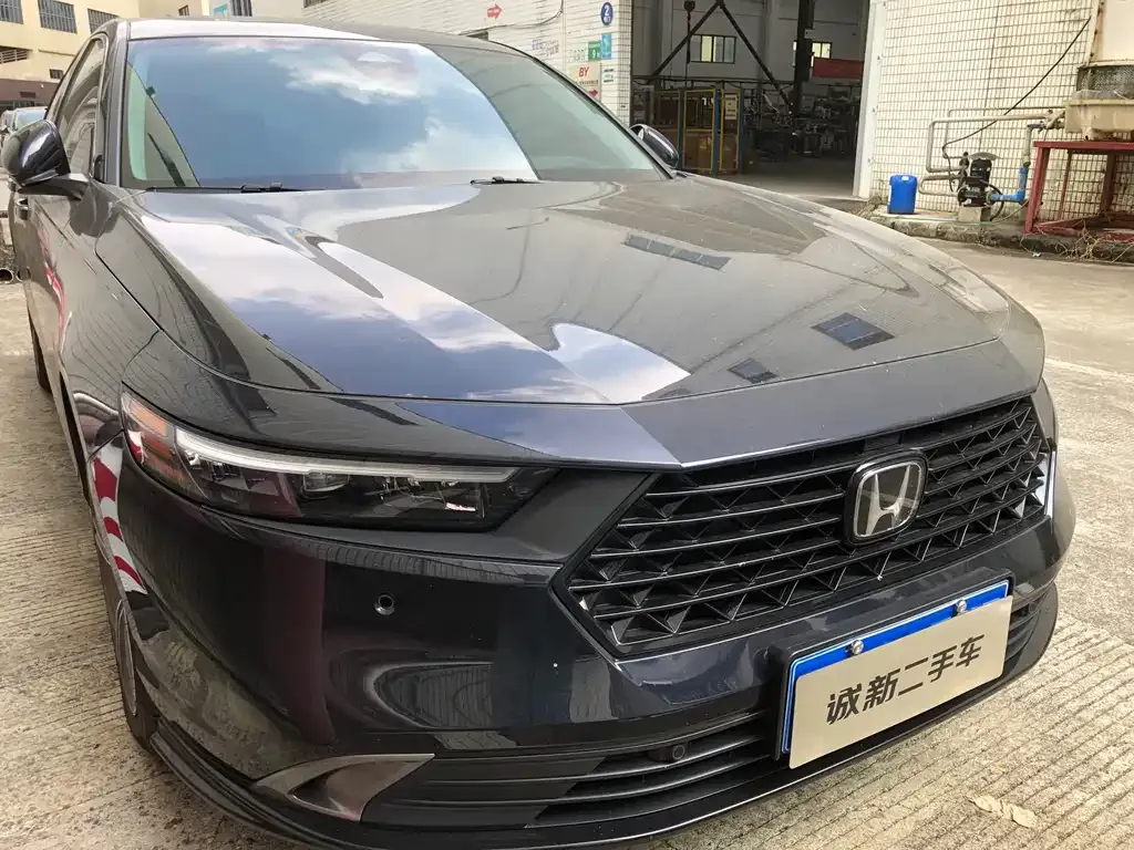 Honda Accord — фото 4