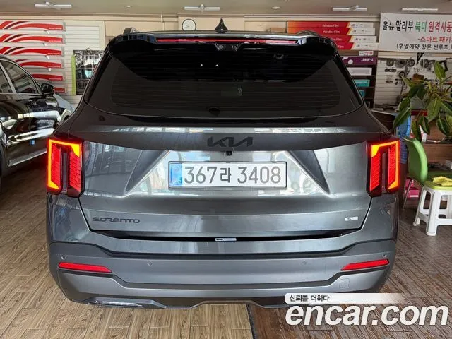Kia Sorento — фото 5