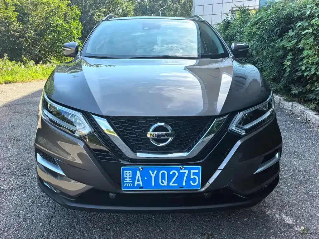 Nissan Qashqai — фото 4