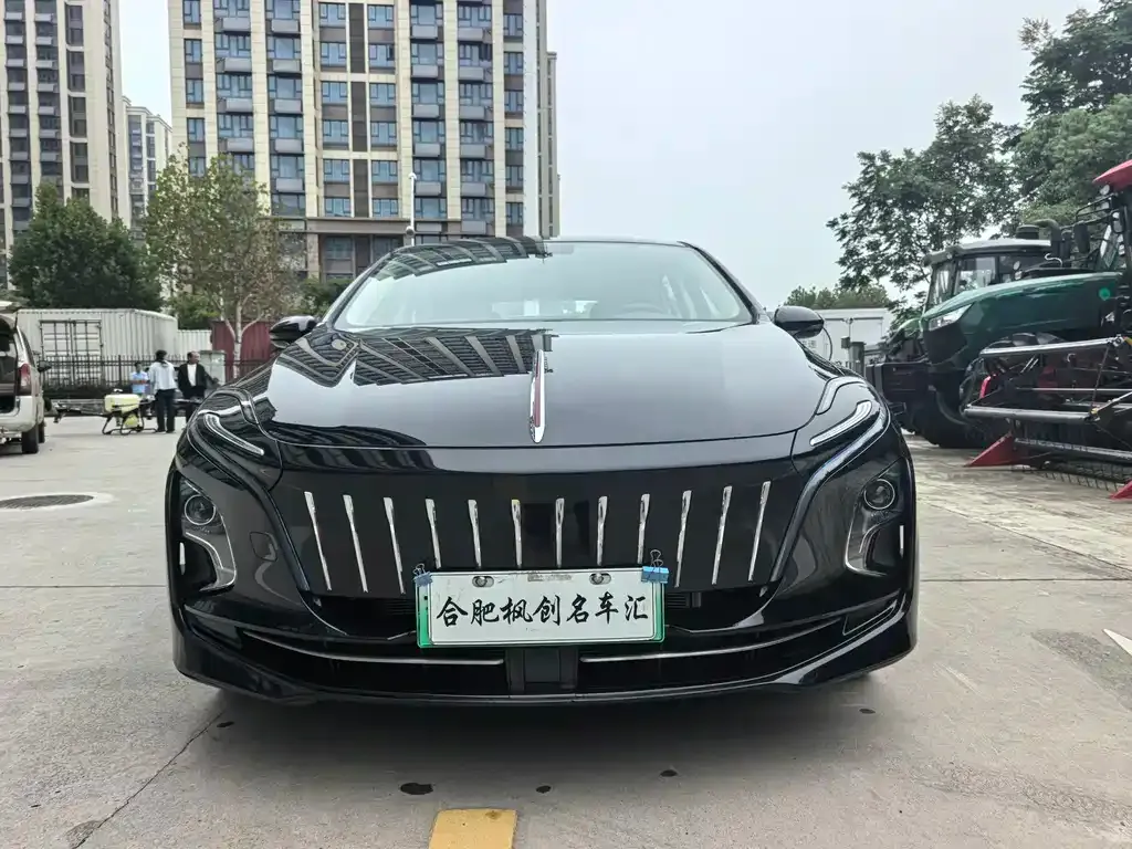 Hongqi E-QM5 — фото 4
