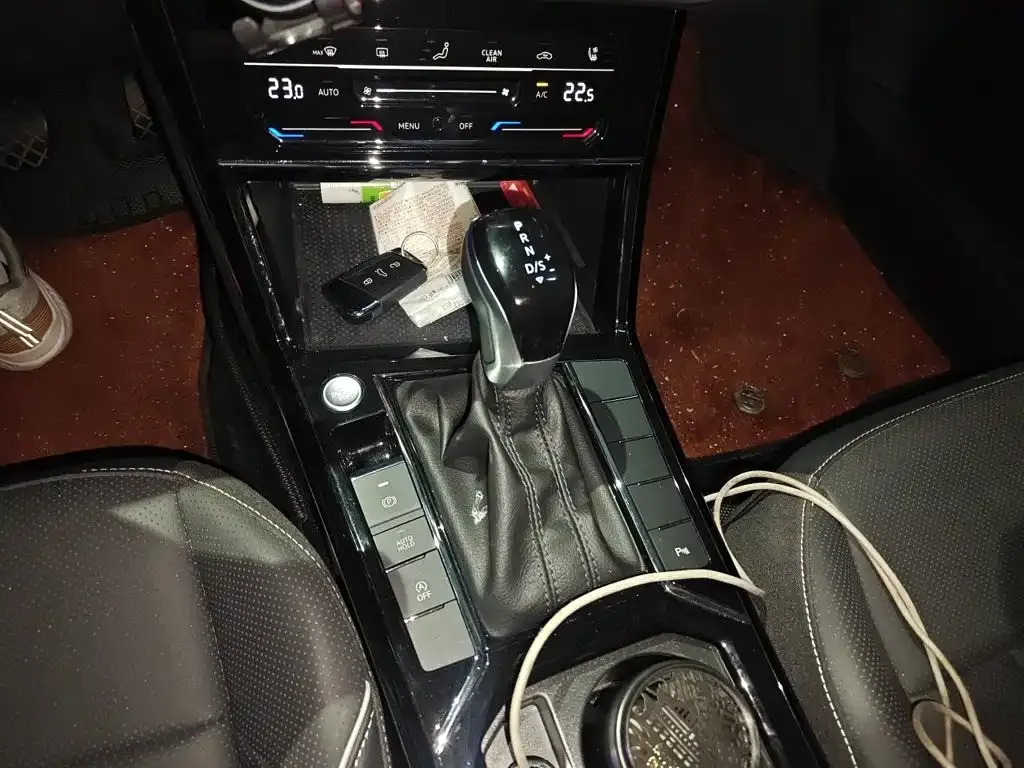 Volkswagen Passat — фото 9