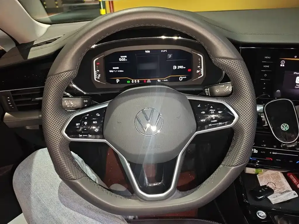Volkswagen Passat — фото 10
