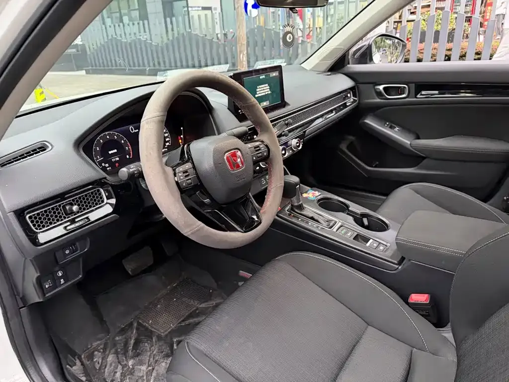 Honda Civic — фото 9