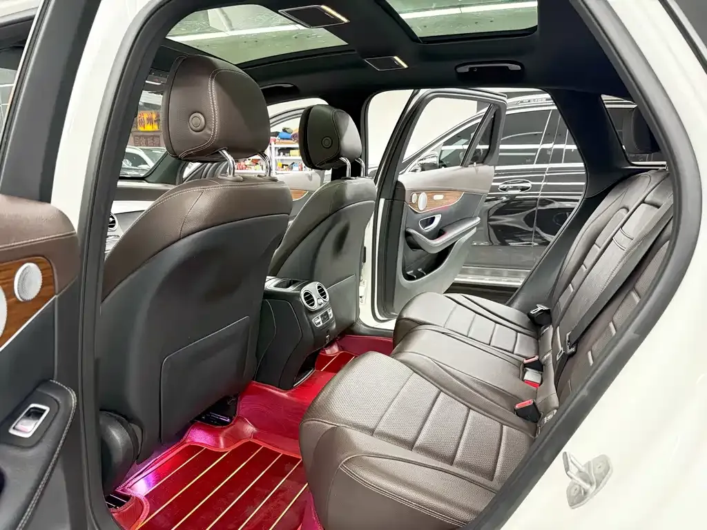 Mercedes-Benz GLC — фото 10