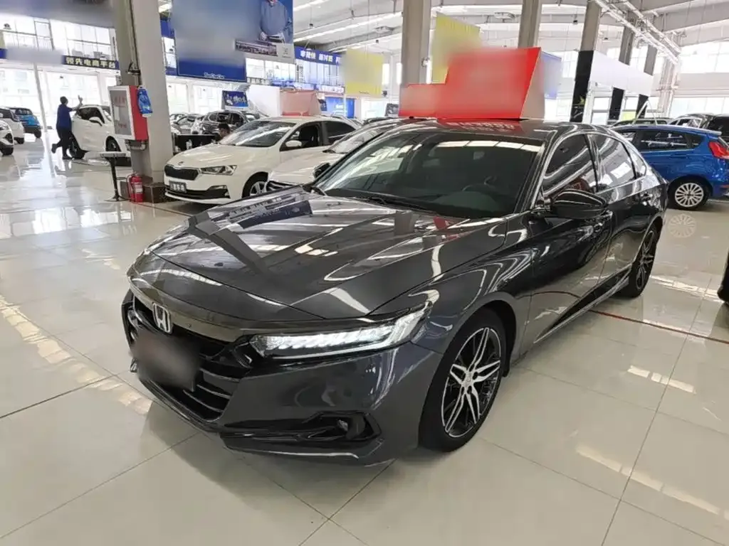 Honda Accord — фото 6