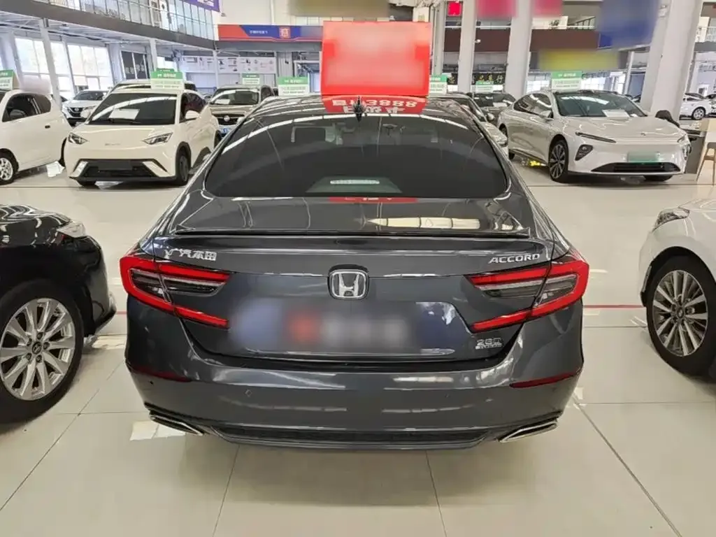 Honda Accord — фото 5