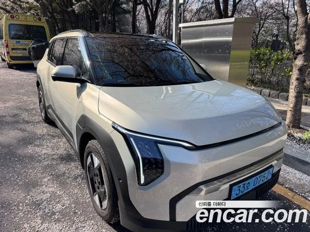 Kia EV3 — фото 8