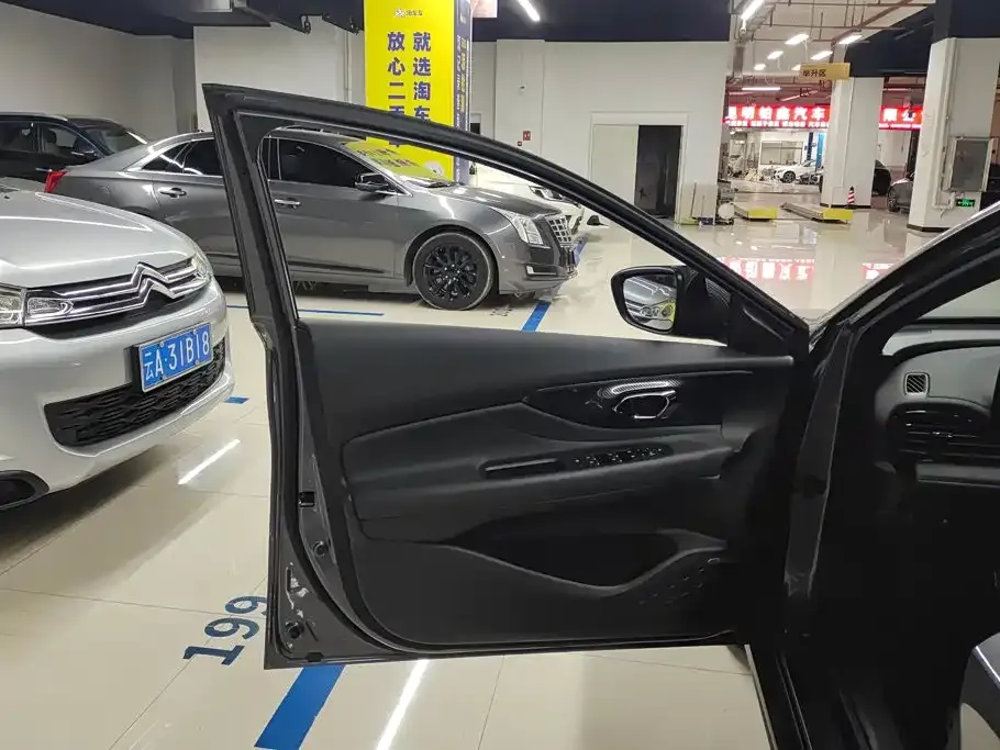 GAC Motor Shadow Leopard — фото 5
