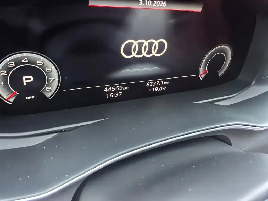 Audi A6L — фото 2