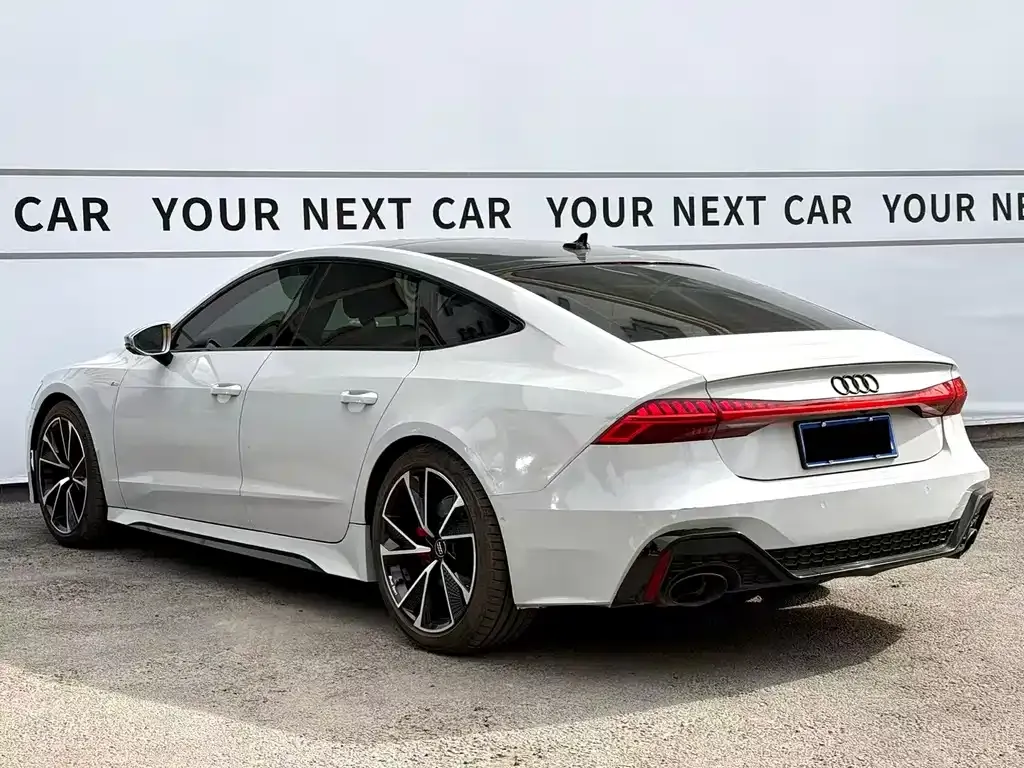 Audi A7 — фото 5