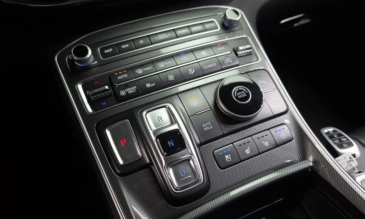 Hyundai Santafe — фото 7